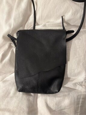 Black Leather Crossbody Bag - Minimalist Everyday Style